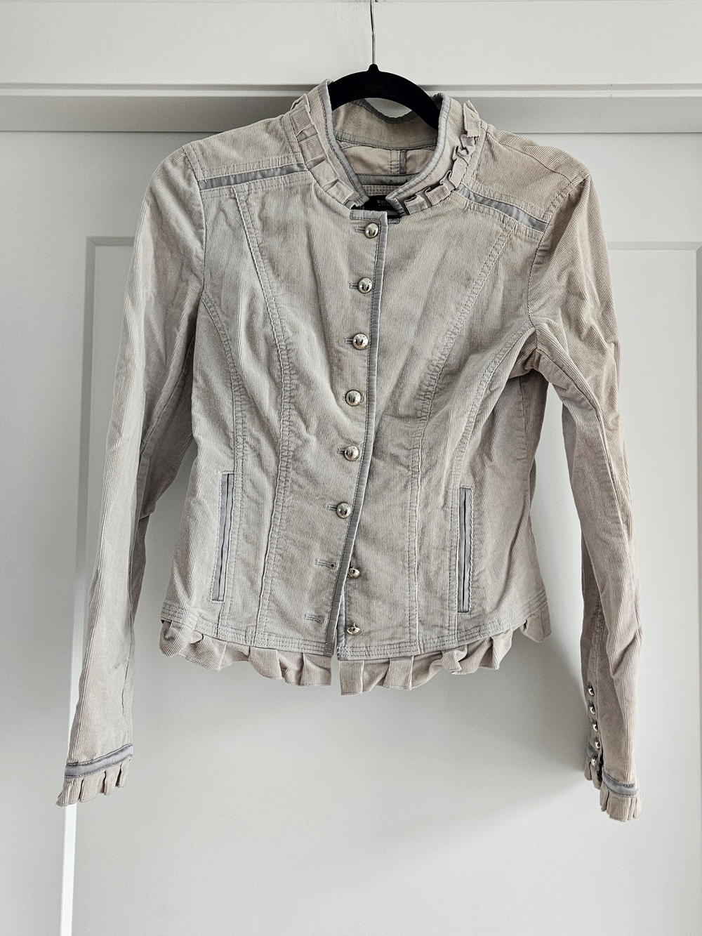 White House Black Market Light Beige Ruffle-Trim Corduroy Jacket